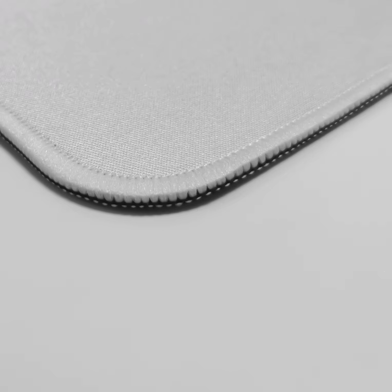 Personalizowana podkładka na b – Esports Gaming Desk recenzja i cena
